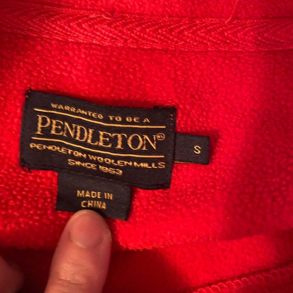Perfect Condition Red Pullover Pendleton Sweatshi… - image 2
